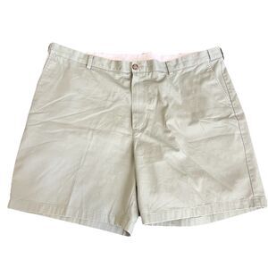 L L Bean Mens Comfort Waist Flat Front Chino Shorts 46x8 Olive